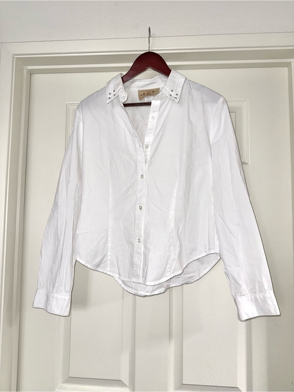 New Frontier White Button-Down Shirt with Embellished Collar